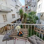 Jakov With Balcony * ザダル