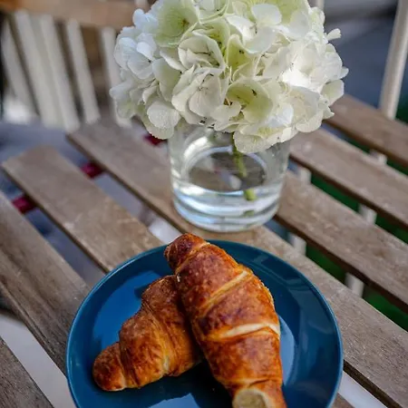 Jakov With Balcony Zara