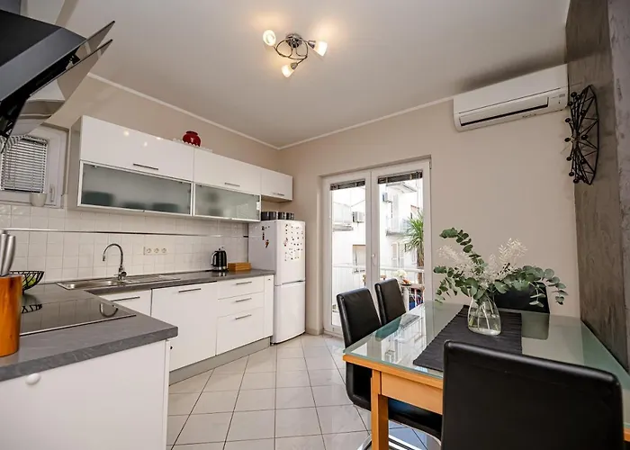 Apartamento Jakov With Balcony *